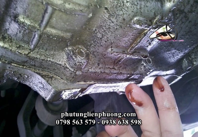 dầu máy rỉ ra gioăng dàn cò morning bị hỏng dầu máy rỉ ra gioăng dàn cò morning bị hỏng