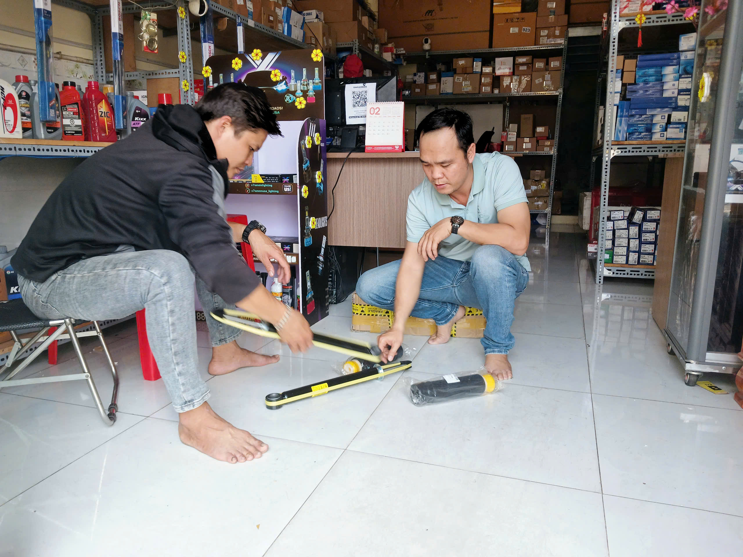 Liên Phương đa dạng các phụ tùng cho dòng xe ô tô du lịch Liên Phương đa dạng các phụ tùng cho dòng xe ô tô du lịch