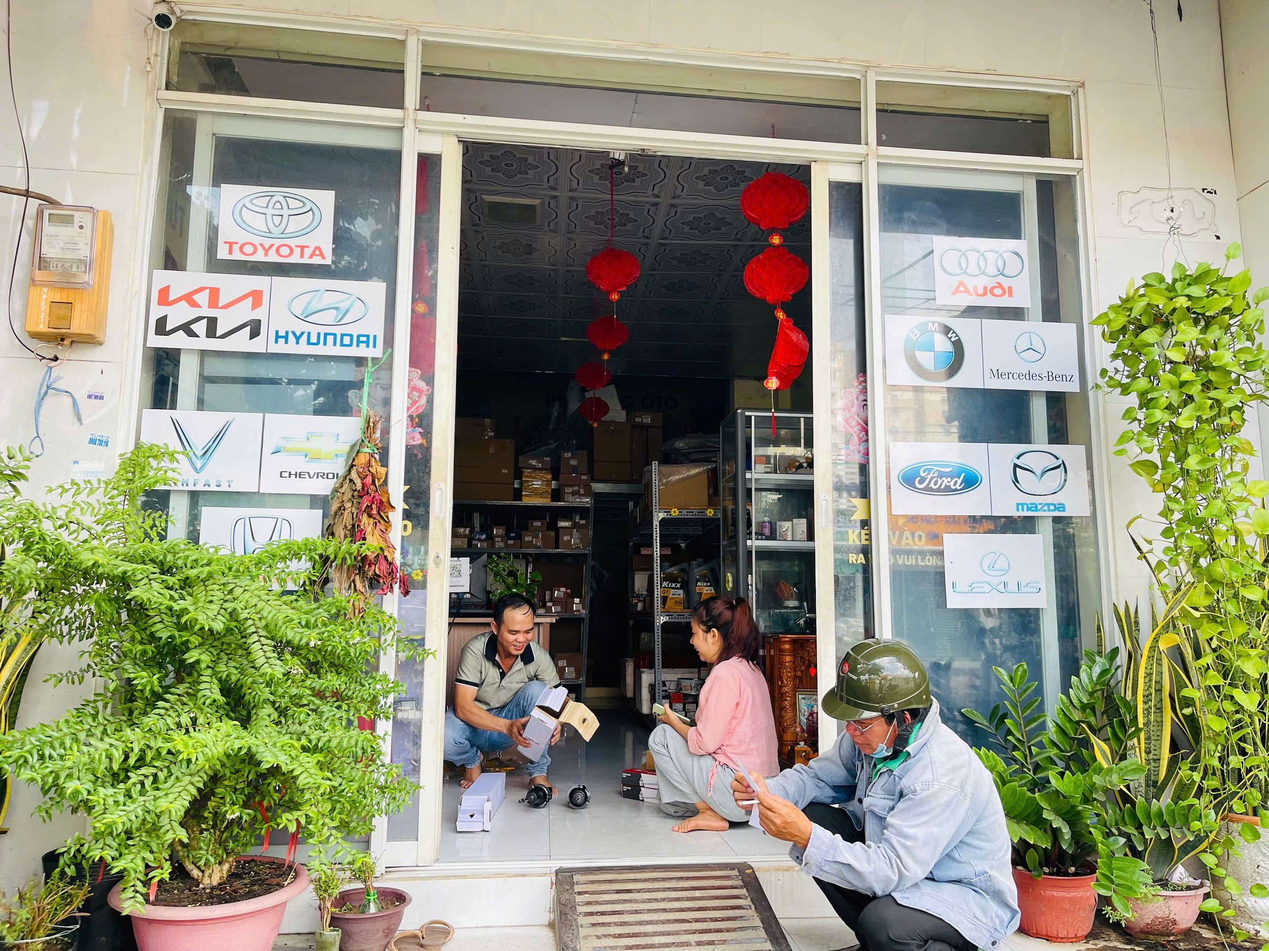 chăm sóc tốt cho chiếc xế yêu mazda bằng cách kiểm tra và thay lọc xăng định kỳ chăm sóc tốt cho chiếc xế yêu mazda bằng cách kiểm tra và thay lọc xăng định kỳ