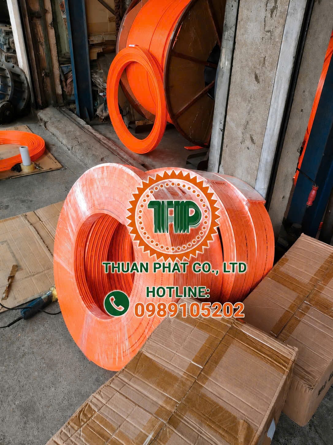 Ray điện cầu trục 3 pha, 4 pha, 6 pha là gì? Cấu tạo, phân loại và ứng dụng chi tiết Ray điện cầu trục 3 pha, 4 pha, 6 pha là gì? Cấu tạo, phân loại và ứng dụng chi tiết