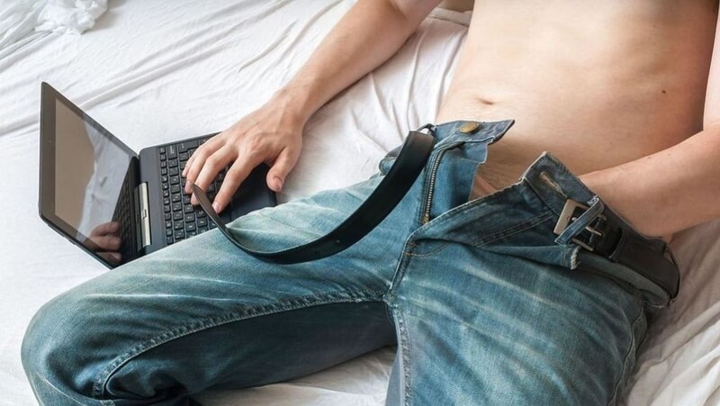 Thủ dâm là gì? Thủ dâm là gì?