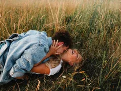 Public Sex là gì? Vì sao nhiều người thích Public Sex đến thế? Mr1985