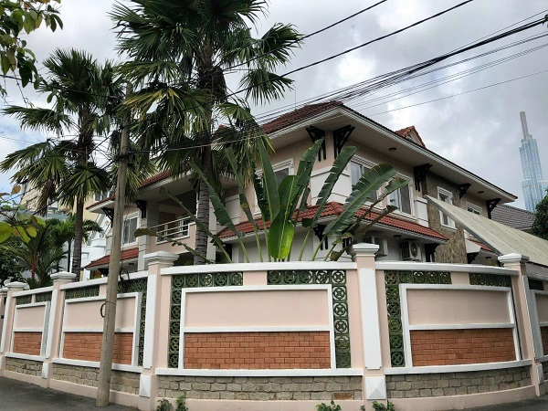 Bán biệt thự góc 2 mặt tiền quận 2 Bán biệt thự góc 2 mặt tiền quận 2