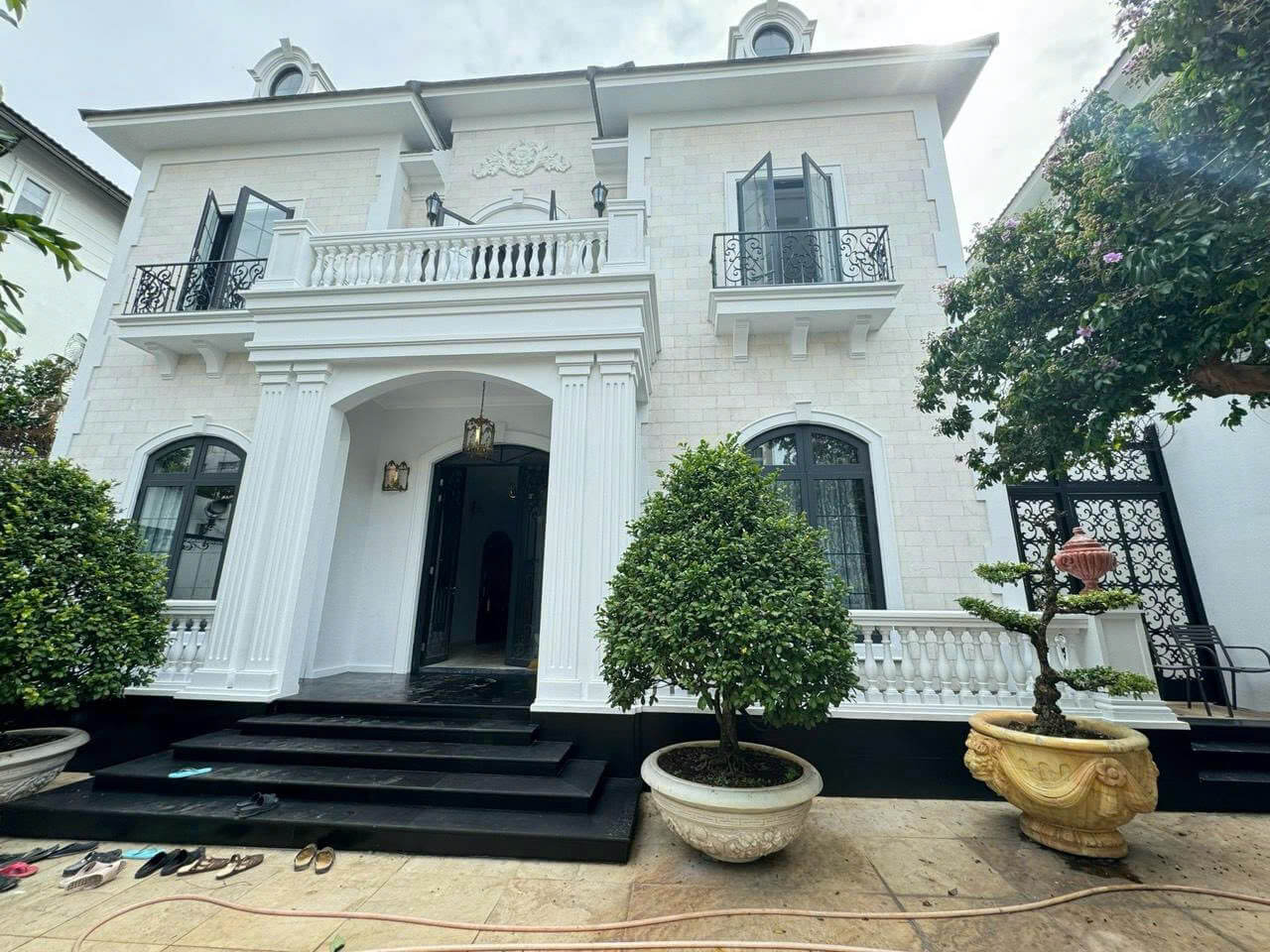 Bán biệt thự Quận 2, Thảo Điền, đường số 42, diện tích 492m², Bán biệt thự Quận 2, Thảo Điền, đường số 42, diện tích 492m²,