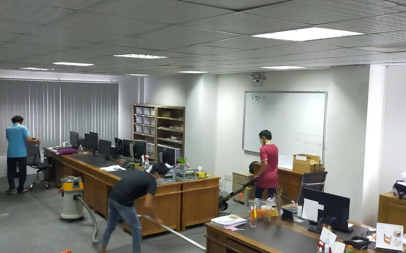 Vệ sinh văn phòng công ty – Bao lâu nên làm một lần? Thời gian và lợi ích cần biết