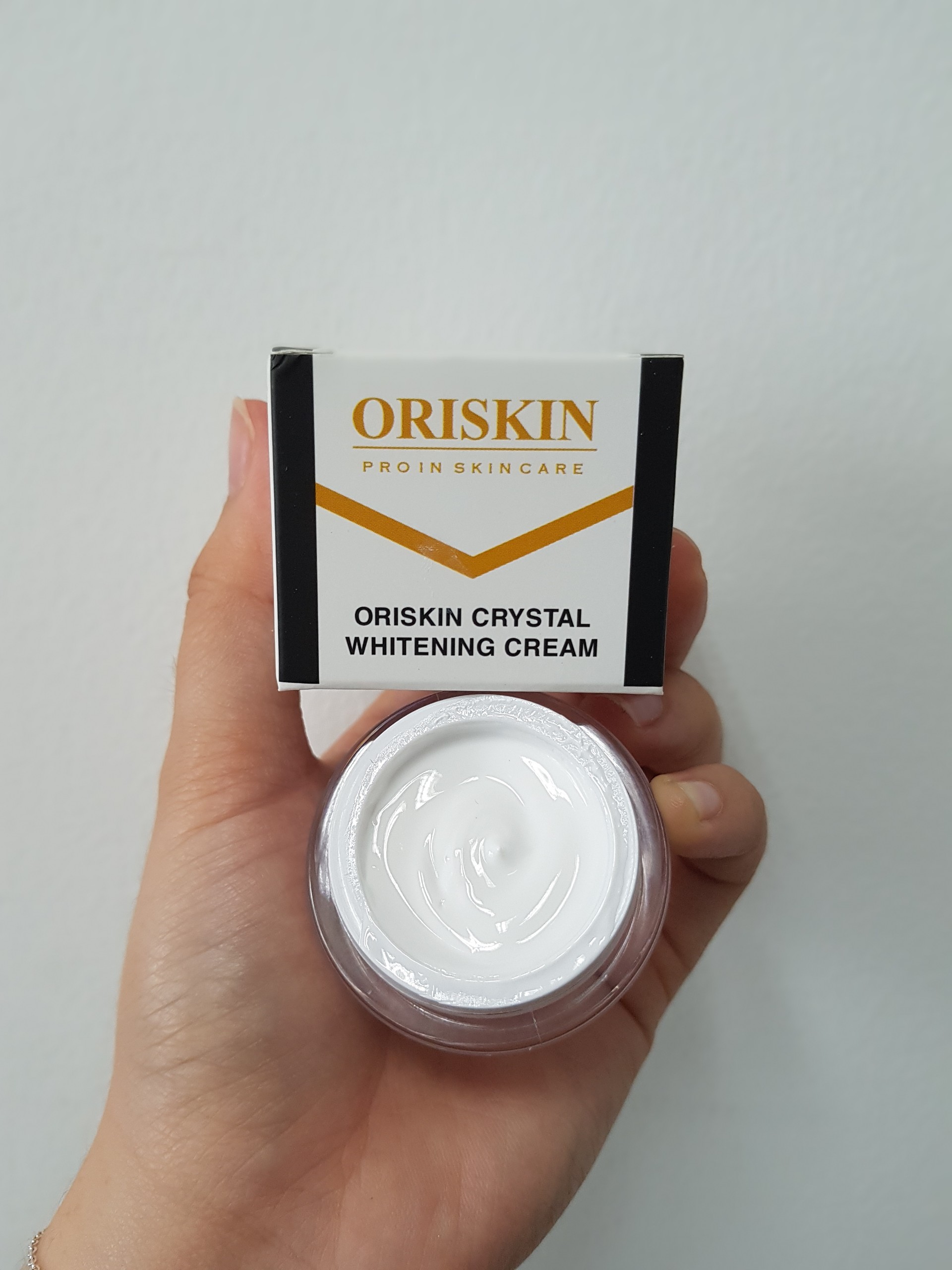 Kem dưỡng trắng da mặt Oriskin Whitening Mini 5g (CRYSTAL CLEAR WHITENING CREAM ORISKIN)