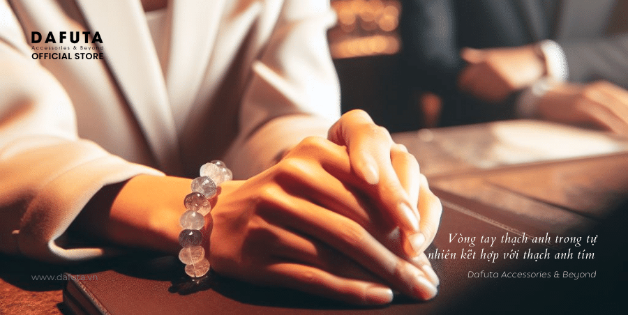 Vòng đeo tay thời trang nữ thạch anh trong kết hơp với thạch anh tím Dafuta.vn