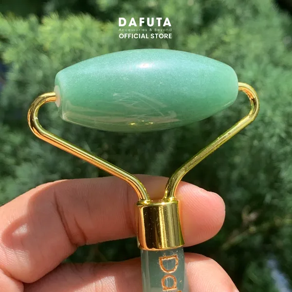 Thanh lăn massage Aventurine tự nhiên đạt chuẩn PNJ Lab