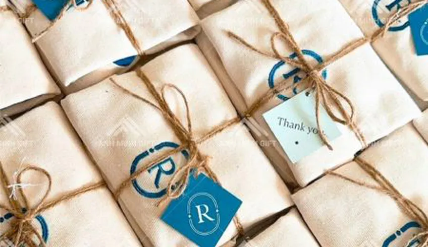 Túi vải canvas có thể tái sử dụng: Phụ kiện bền vững cho người yêu thiên nhiên