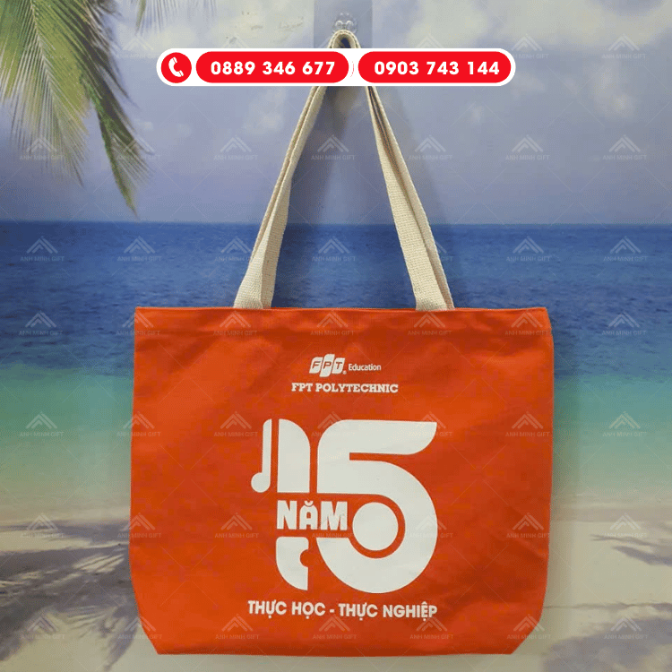 Mẫu túi vải Canvas in logo thời trang, sản xuất thần tốc cho sự kiện