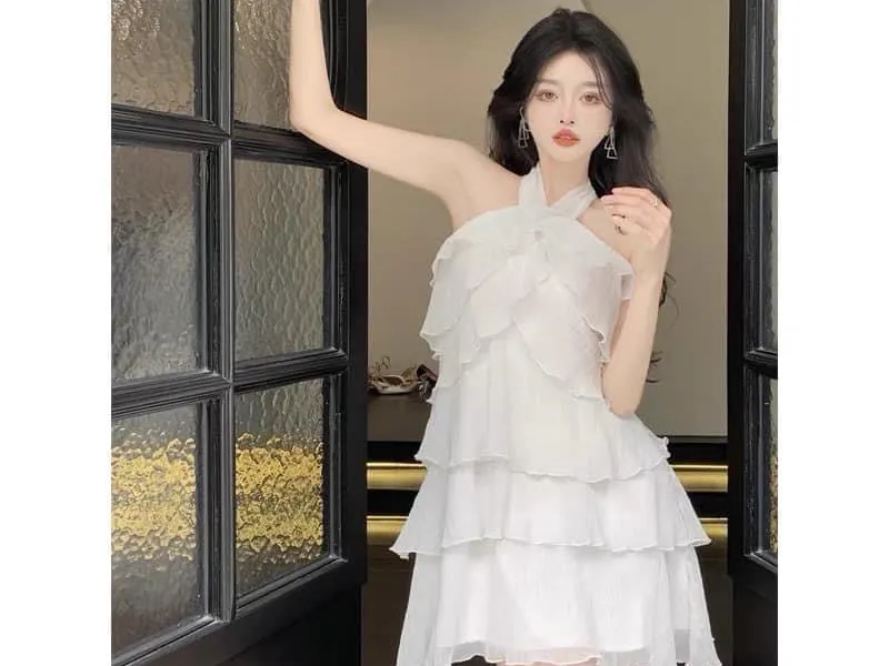 ĐẦM TIỂU THƯ XẾP TẦNG NHẸ NHÀNG (TRẮNG)