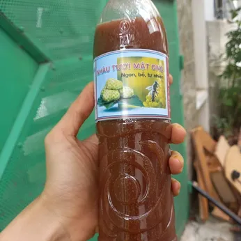 MẬT ONG LÊN MEN NHÀU