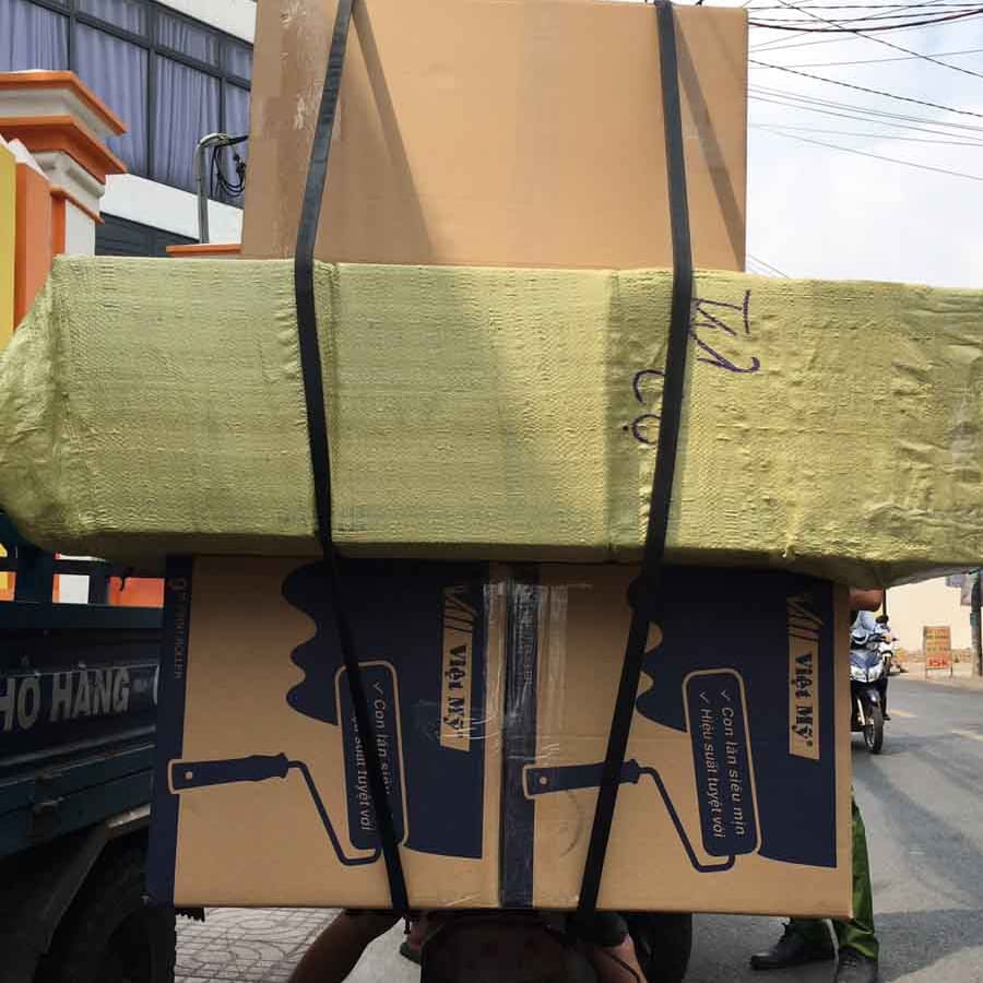 Cách buộc hàng trên xe máy an toàn