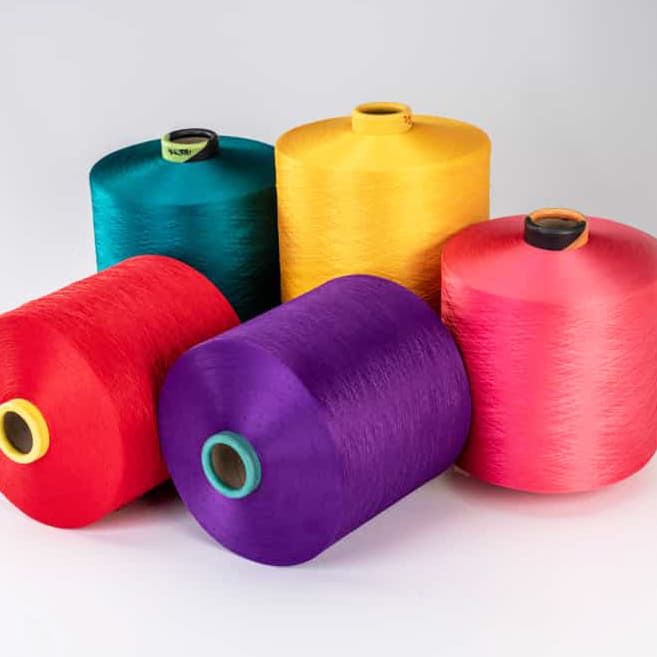polyester là chất liệu gì