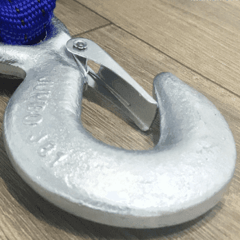 Móc thép với dây cáp vải kéo xe ô tô