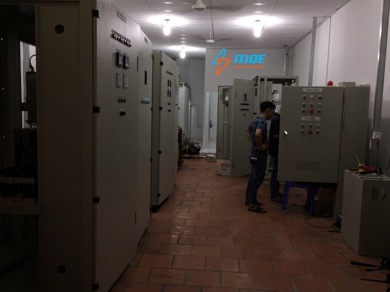 Minh Quyên Electric - Thi công hệ thống điện chuyên nghiệp