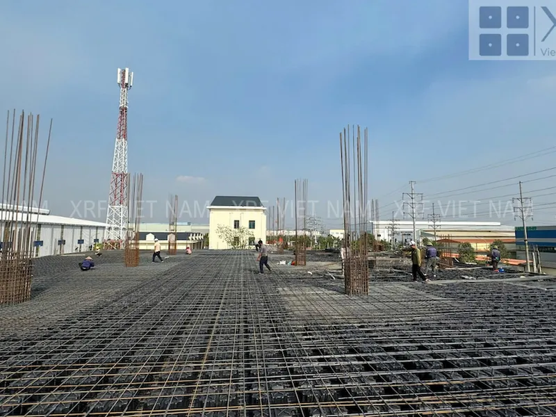 Kho hàng KCN Bắc Giang ứng dụng sàn phẳng XF-Box