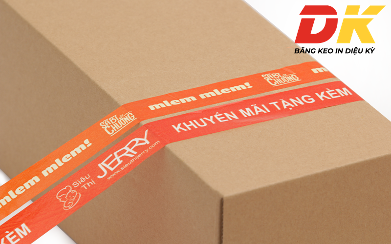 Băng keo in logo được sử dụng rộng rãi trong các hoạt động đóng gói, niêm phong và quảng bá thương hiệu Băng keo in logo được sử dụng rộng rãi trong các hoạt động đóng gói, niêm phong và quảng bá thương hiệu