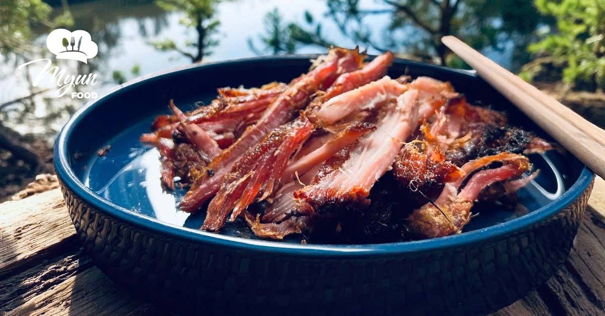 Khám Phá Hương Vị Đặc Sản Đắk Lắk: Nai Một Nắng Myun Food – Món Ngon Từ Núi Rừng Tây Nguyên