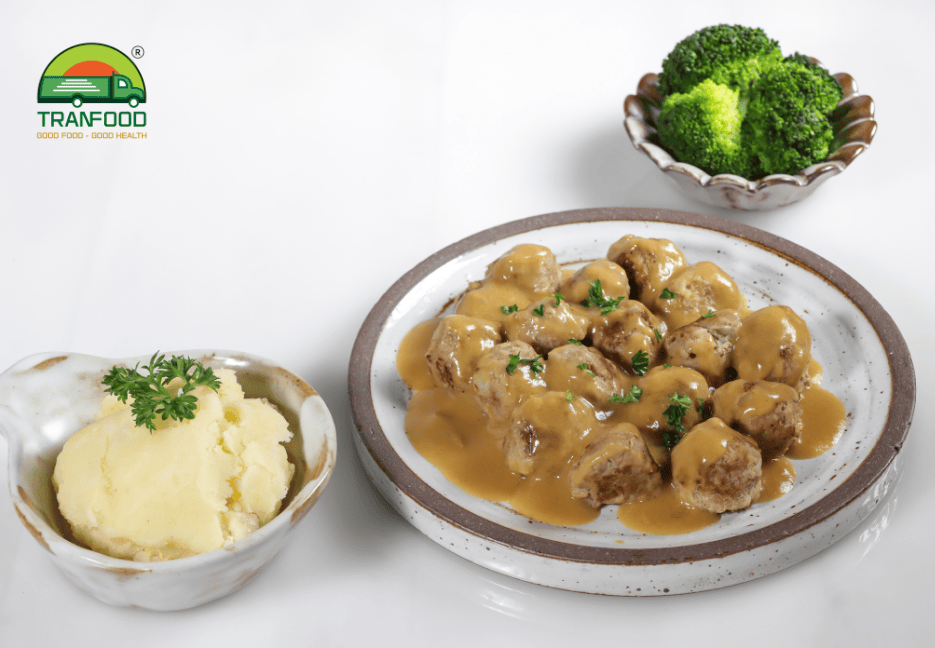 bò viên sốt nấm