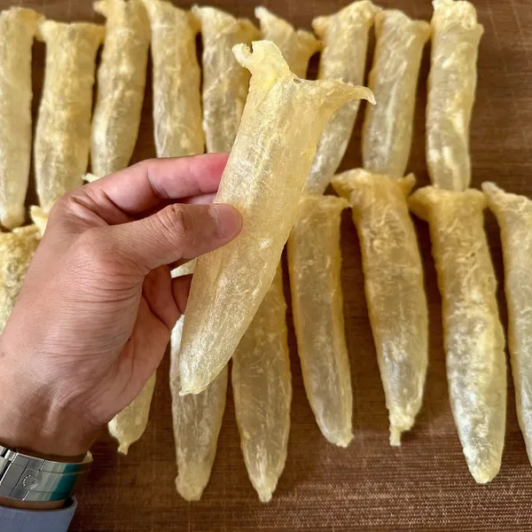 Bong bóng cá basa loại ống tai thỏ 1Kg