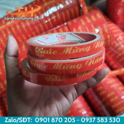 Băng keo in chữ chúc mừng năm mới tạo điểm nhấn cho hộp quà tết Băng keo in chữ chúc mừng năm mới tạo điểm nhấn cho hộp quà tết