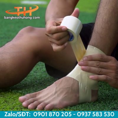 Băng keo thể thao dùng trong vận động giảm chấn thương Băng keo thể thao dùng trong vận động giảm chấn thương
