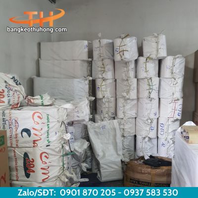 Băng keo trong đục các loại hàng sẵn kho Băng keo trong đục các loại hàng sẵn kho