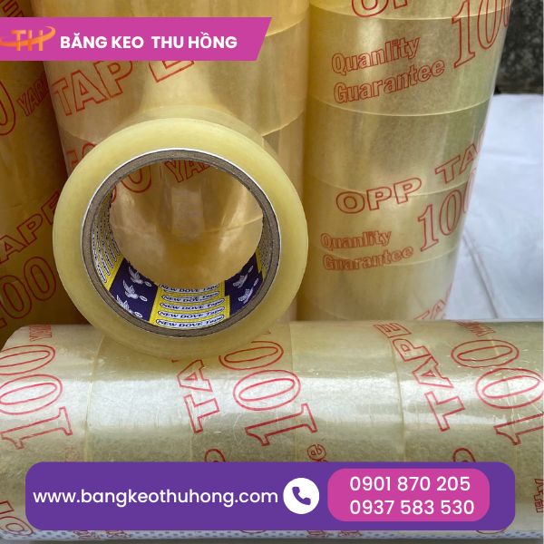 Cuộn băng keo trong 100 ya Cuộn băng keo trong 100 ya