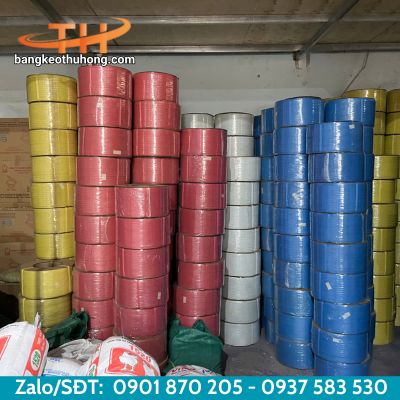 Dây đai PP đóng hàng với nhiều màu sắc Dây đai PP đóng hàng với nhiều màu sắc