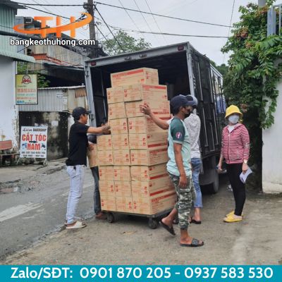 Hình ảnh giao băng keo non Tombo 9082