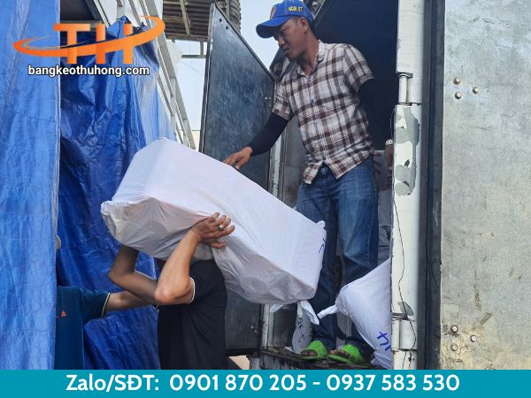 Freeship băng keo cảnh báo hàng dễ vỡ tại TPHCM Freeship băng keo cảnh báo hàng dễ vỡ tại TPHCM