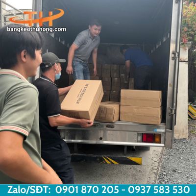 Giao hàng màng PE số lượng 100 thùng Giao hàng màng PE số lượng 100 thùng