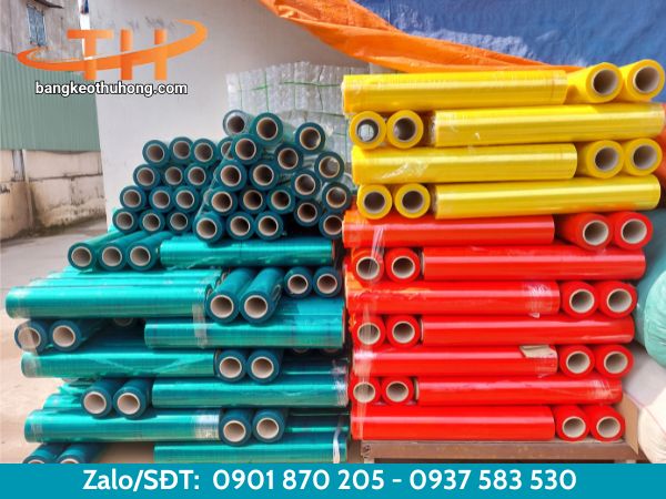 Màng PE với nhiều màu và kích thước khác nhau Màng PE với nhiều màu và kích thước khác nhau