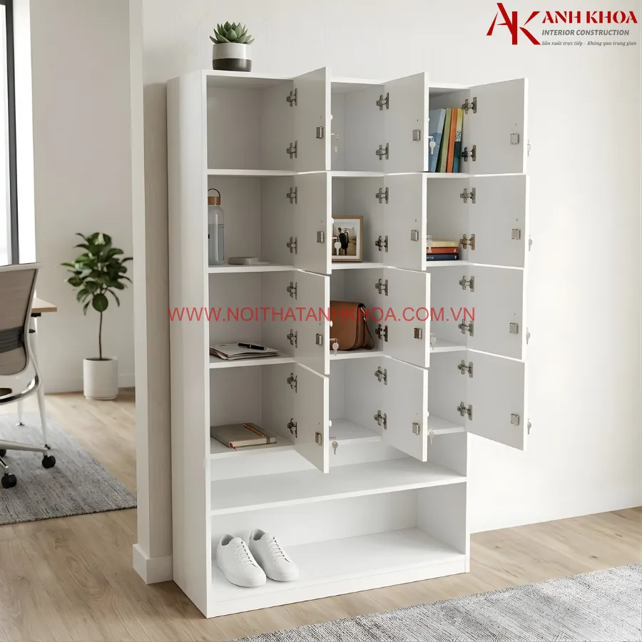 Bên trong chi tiết tủ Locker gỗ màu trắng kết hợp kệ giày đẹp, hiện đại Bên trong chi tiết tủ Locker gỗ màu trắng kết hợp kệ giày đẹp, hiện đại