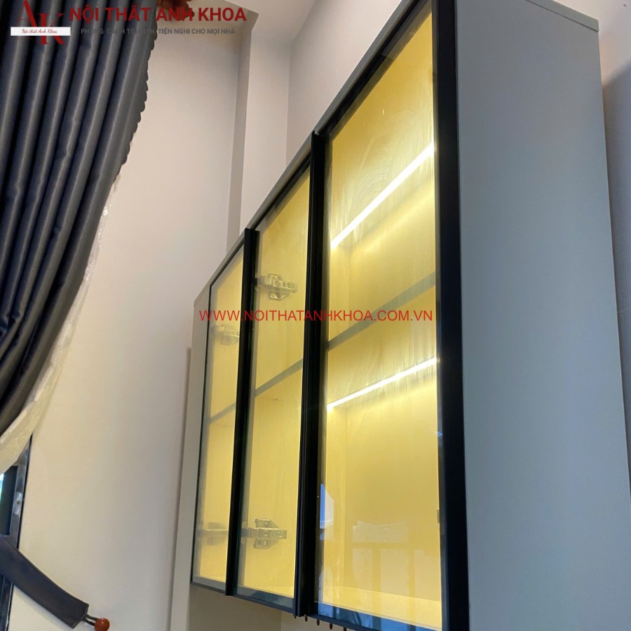 Cánh kính sang trọng, bền đẹp, giá tốt Cánh kính sang trọng, bền đẹp, giá tốt