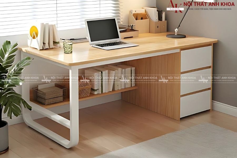 Bàn học sinh chân sắt đơn giản mà chắc chắn Bàn học sinh chân sắt đơn giản mà chắc chắn