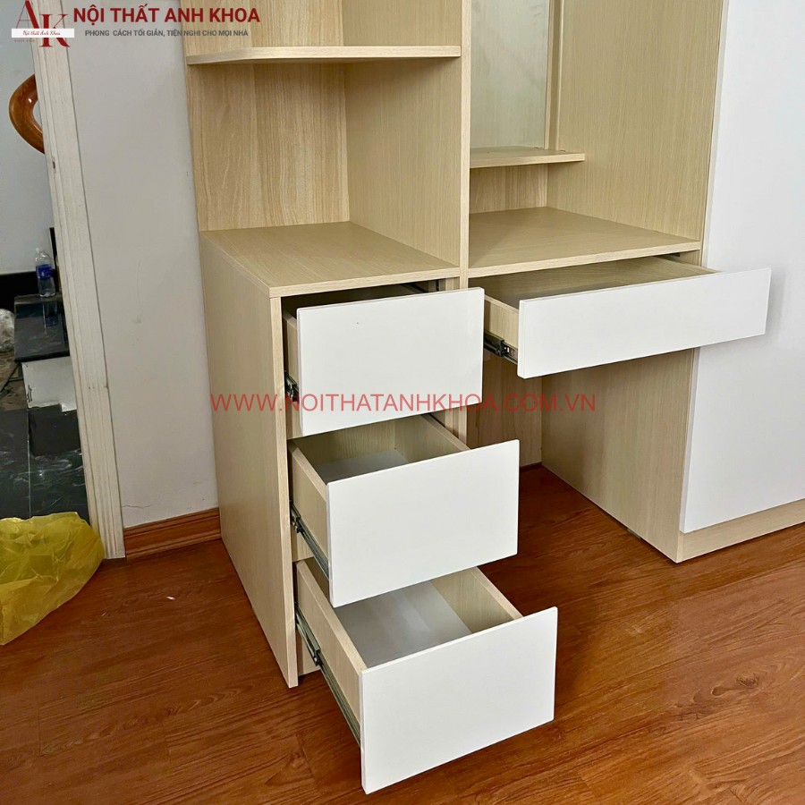 Hệ thống ngăn kéo của tủ quần áo gỗ công nghiệp màu vàng vân gỗ phối trắng Hệ thống ngăn kéo của tủ quần áo gỗ công nghiệp màu vàng vân gỗ phối trắng