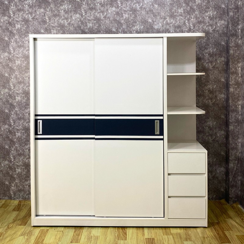 Tủ Quần Áo Cửa Lùa Màu Trắng Phối Sọc Sang Trọng Giá Rẻ Tủ Quần Áo Cửa Lùa Màu Trắng Phối Sọc Sang Trọng Giá Rẻ