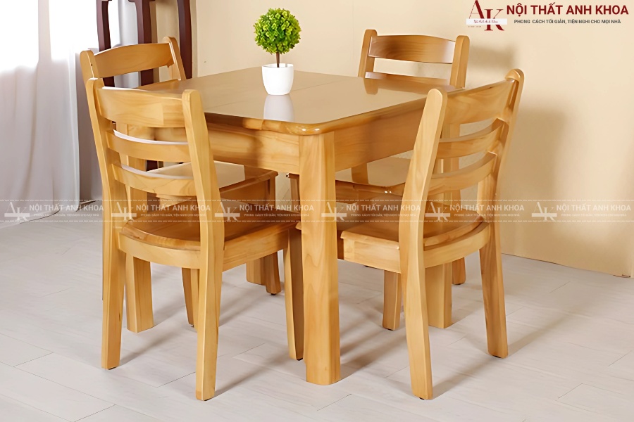 Bàn ăn 4 ghế màu gỗ tự nhiên - Phù hợp mọi không gian Bàn ăn 4 ghế màu gỗ tự nhiên - Phù hợp mọi không gian