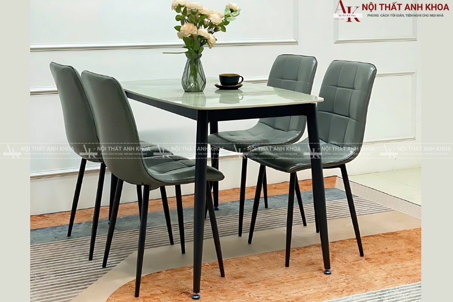 Bộ bàn ăn 4 ghế mặt đá cao cấp cho căn bếp thêm đẳng cấp Bộ bàn ăn 4 ghế mặt đá cao cấp cho căn bếp thêm đẳng cấp