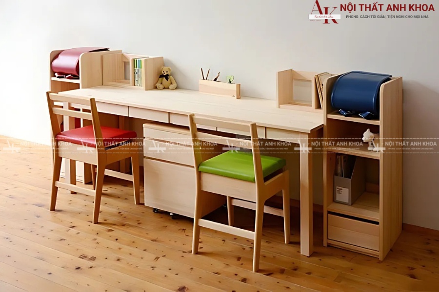 Bàn học đôi giúp tăng sự gắn kết Bàn học đôi giúp tăng sự gắn kết