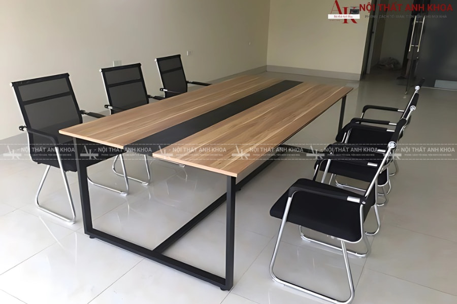 Bàn họp giá tốt, chất lượng vượt trội Bàn họp giá tốt, chất lượng vượt trội