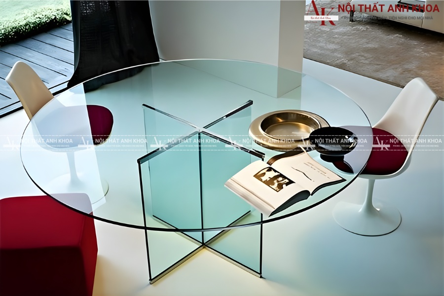 Bàn họp tròn kính cường lực cho văn phòng của bạn Bàn họp tròn kính cường lực cho văn phòng của bạn
