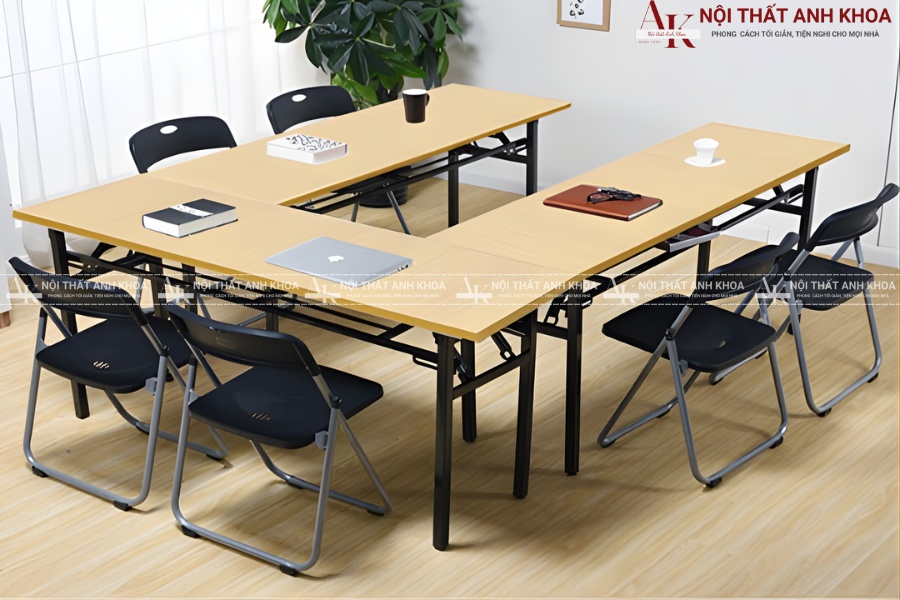 Bàn họp đa năng có khả năng gấp gọn Bàn họp đa năng có khả năng gấp gọn