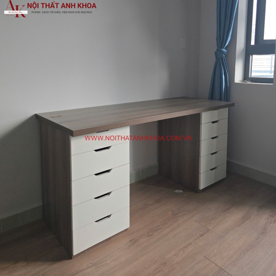 Bàn làm việc gỗ công nghiệp kết hợp nhiều ngăn kéo Bàn làm việc gỗ công nghiệp kết hợp nhiều ngăn kéo