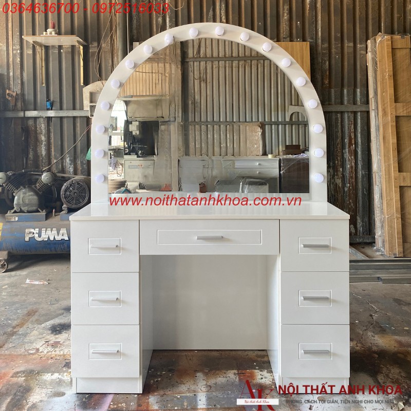 Bàn phấn trang điểm đèn led nhiều ngăn hộc Bàn phấn trang điểm đèn led nhiều ngăn hộc