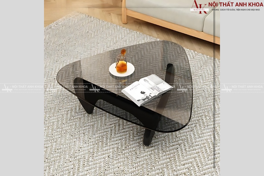 Bàn sofa mặt kính cường lực - An toàn và thời thượng Bàn sofa mặt kính cường lực - An toàn và thời thượng