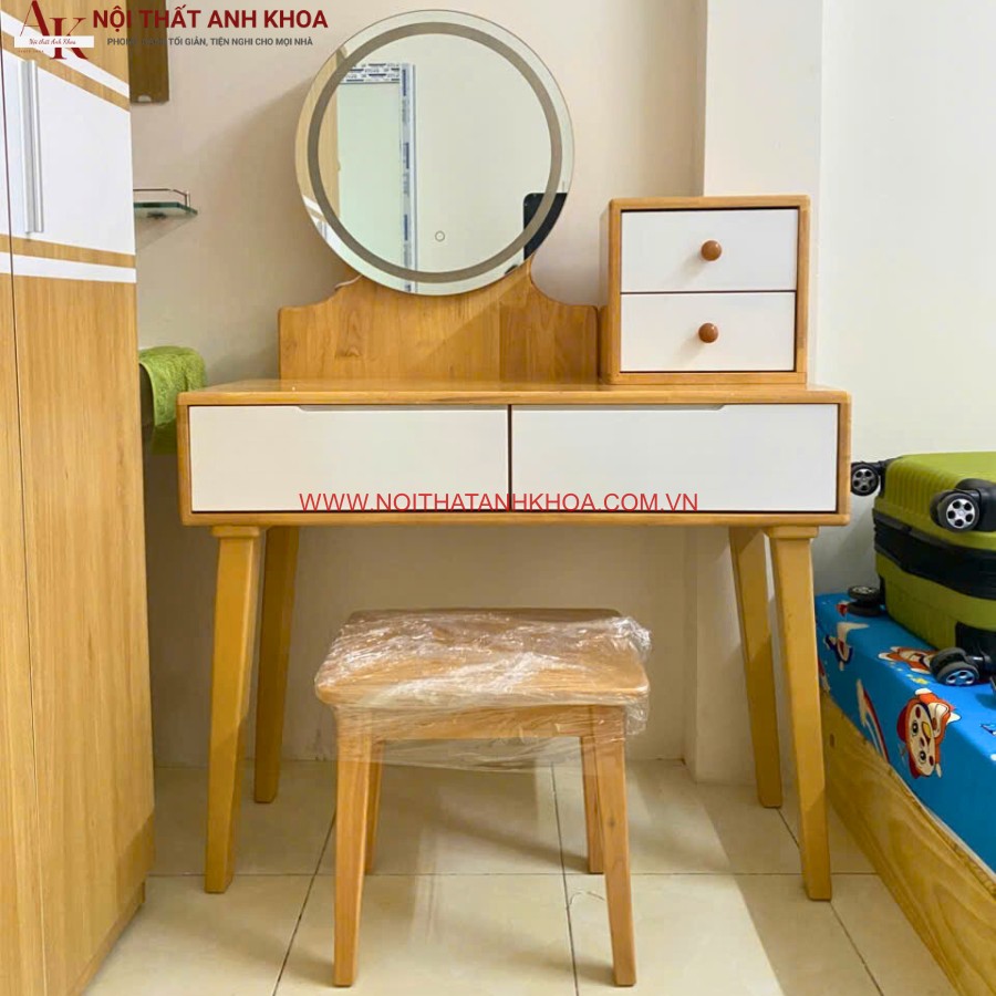 Bàn trang điểm gỗ tự nhiên màu vàng gương Led đẹp giá rẻ Bàn trang điểm gỗ tự nhiên màu vàng gương Led đẹp giá rẻ