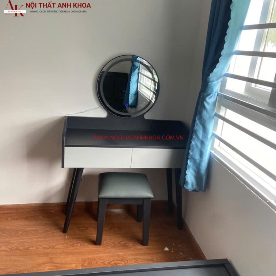 Bàn trang điểm gỗ công nghiệp MDF có gương led sang trọng Bàn trang điểm gỗ công nghiệp MDF có gương led sang trọng